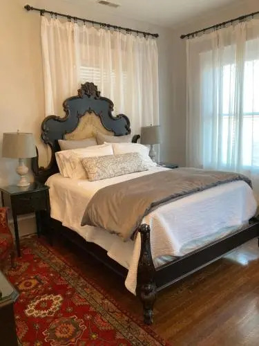 Bakers Hill Inn