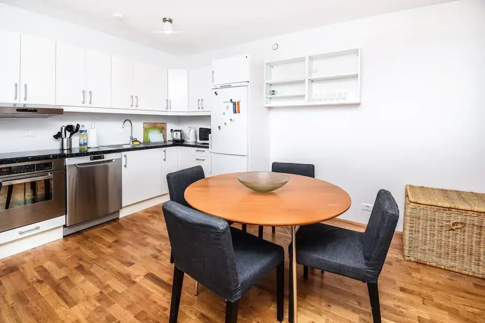 Apartment FL8