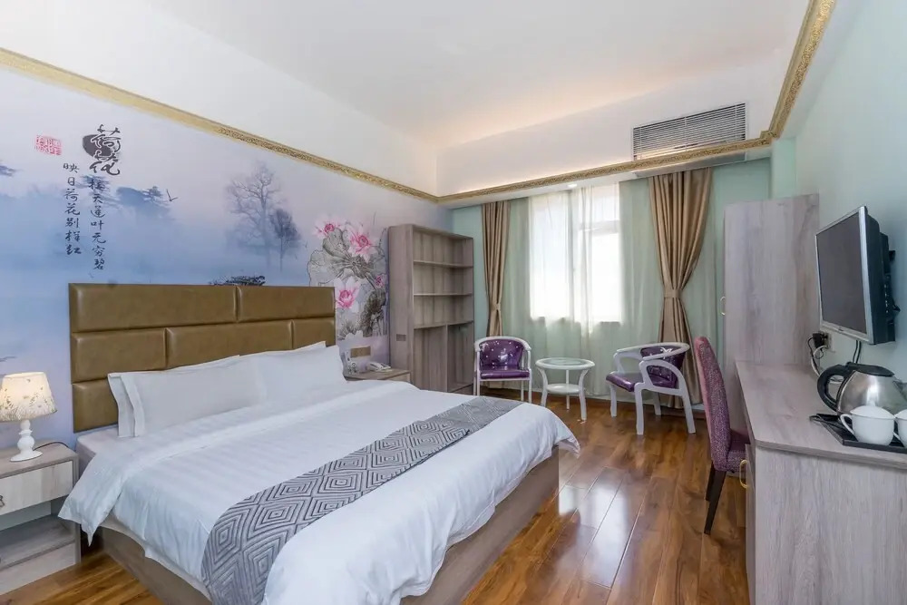 Yinhaigang Hotel