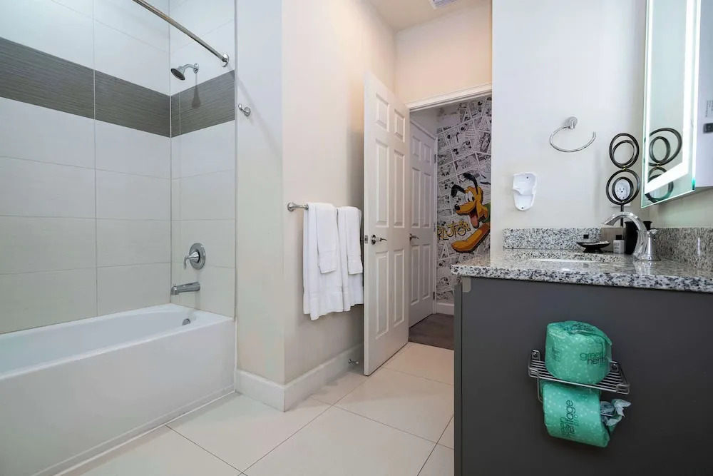 Bright 5BD Disney Escape w Private Pool 1536