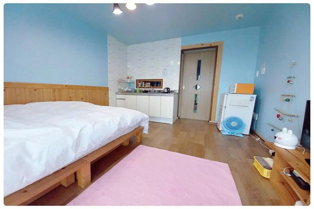 Jeju Rainbow Pension & Guest House