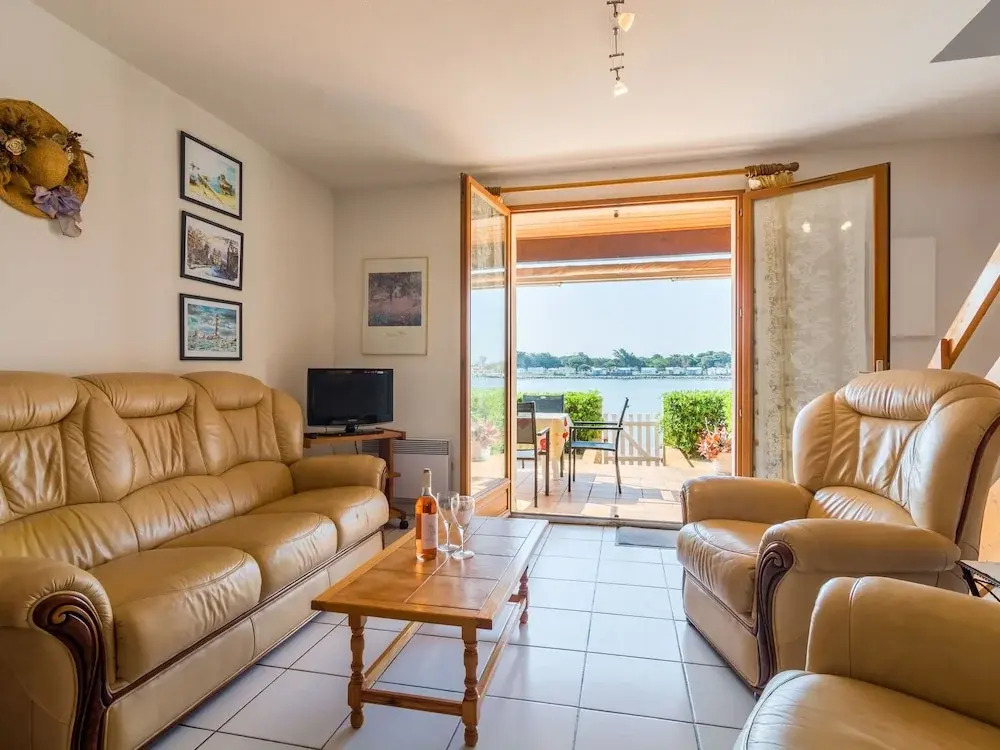 Apartment in Le Barcarès With Swimming Pool, Balcony, Garden