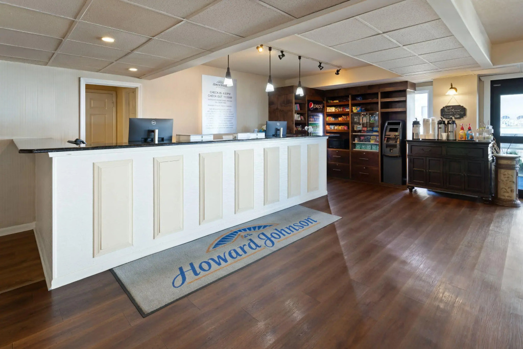 Howard Johnson Plaza by Wyndham Ocean City Oceanfront