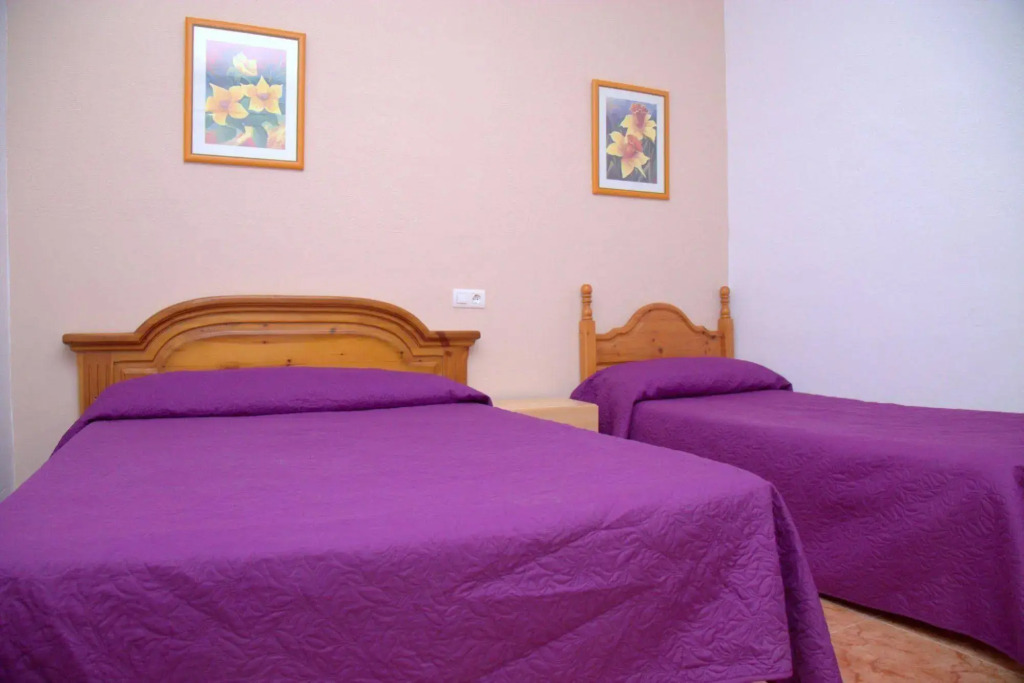 ROOMS Los MONTES