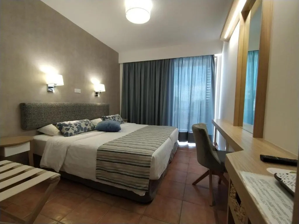 Apollon Hotel
