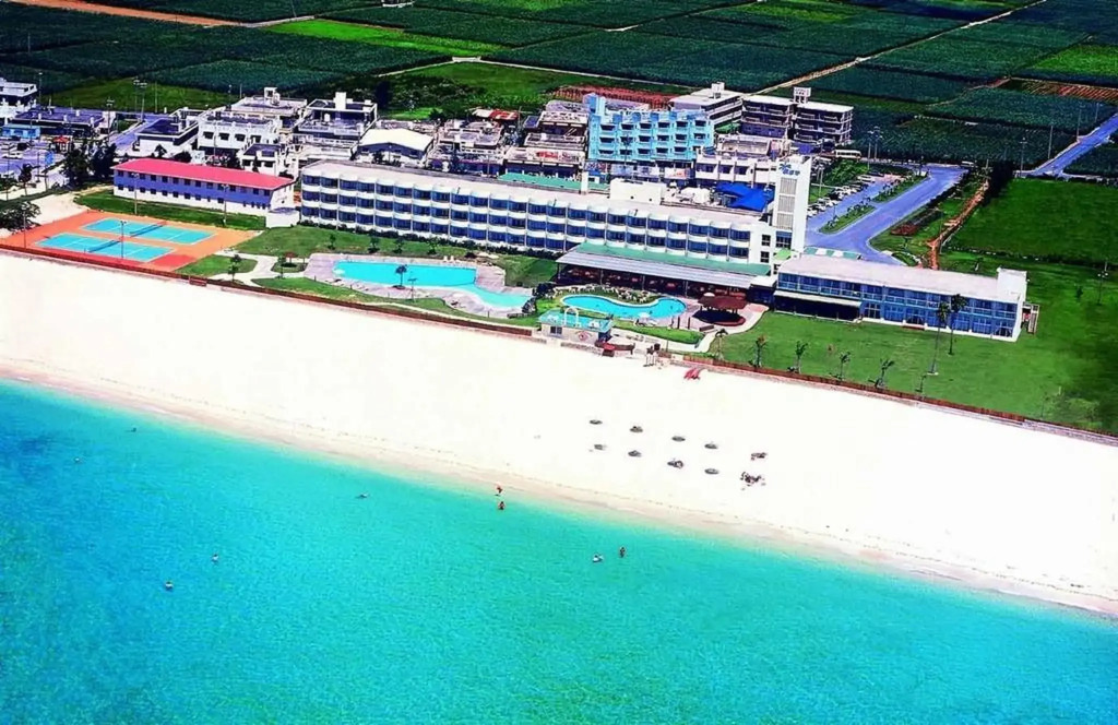 EN RESORT Kumejima EEF Beach Hotel
