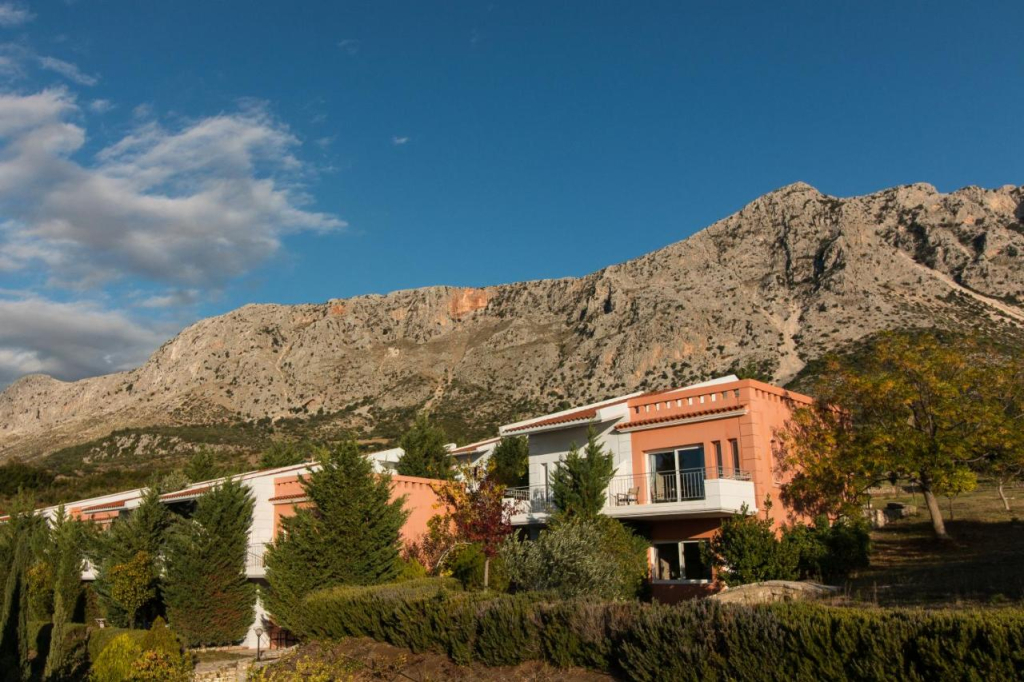 Thalassa Hotel