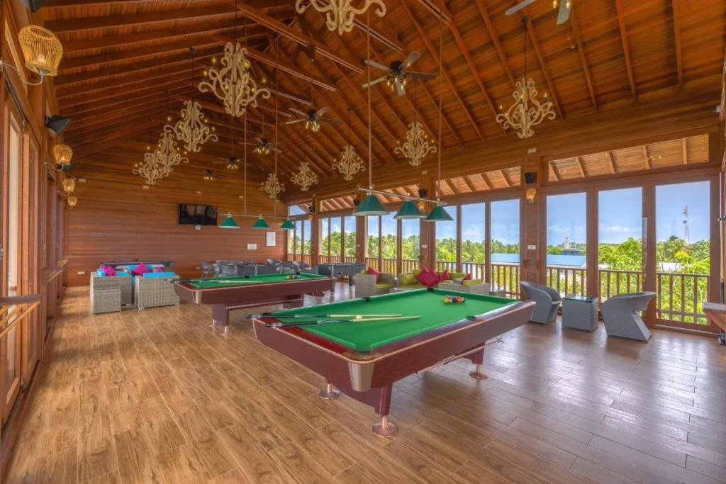 Отель Araamu Holidays & Spa