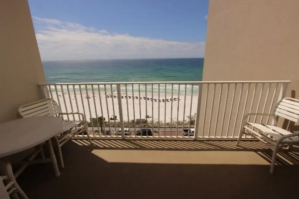 Majestic Sun 803B - 2 Br home by RedAwning