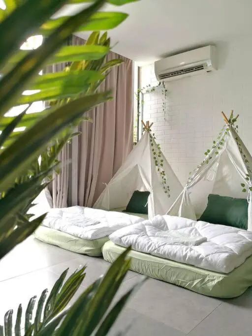 Jungle Loft for 6-7pax near IKEA, Kidzania and 1U