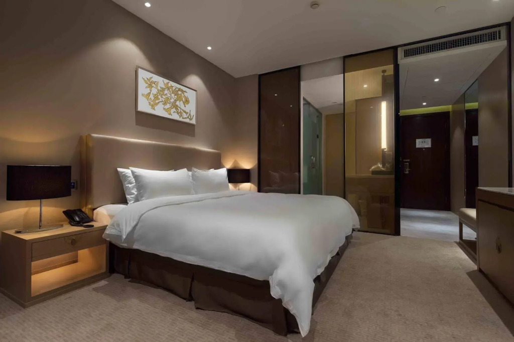 Gallery F Hotel