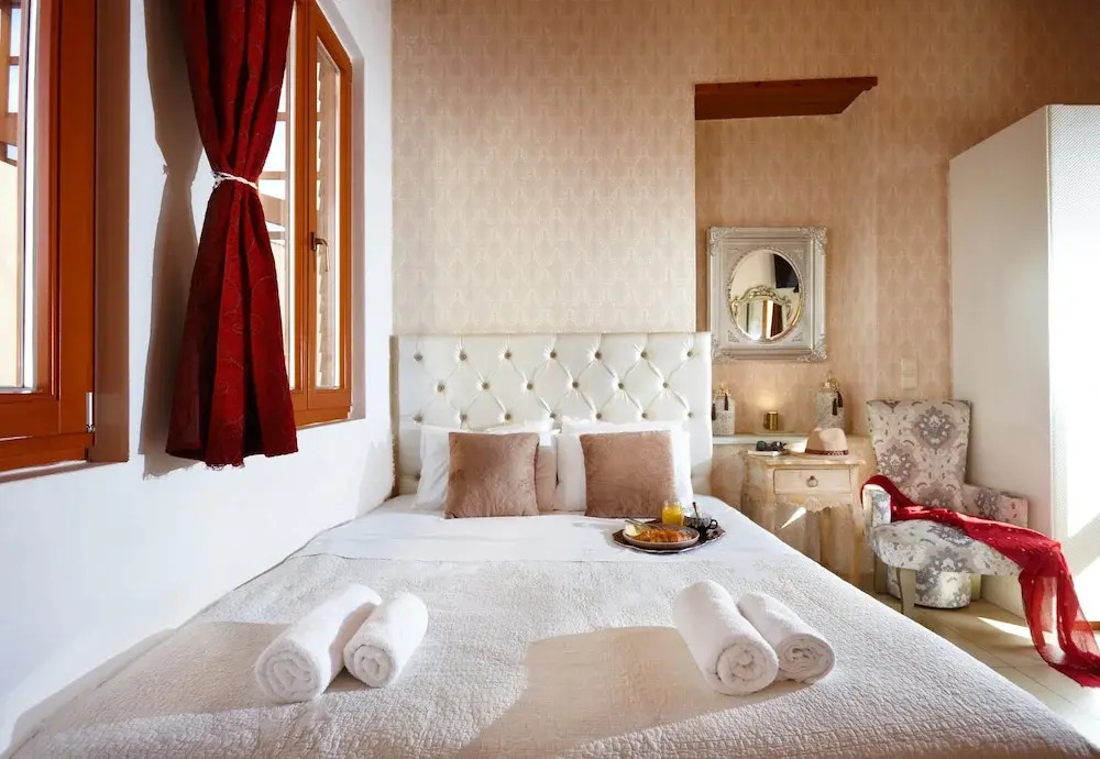 Archontiko Old Town Suites
