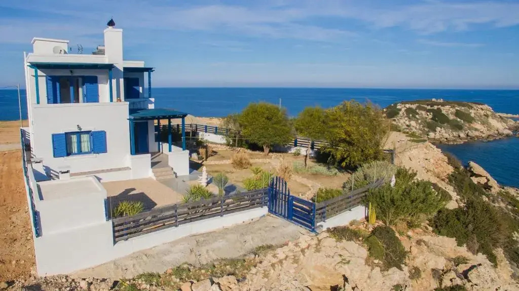 Villa Elias
