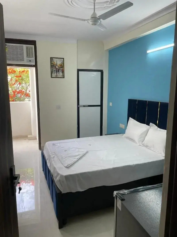 Roomshala 123 Happy Homes Saket