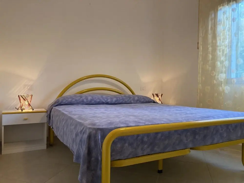 Spacious Apartment for Six-beahost