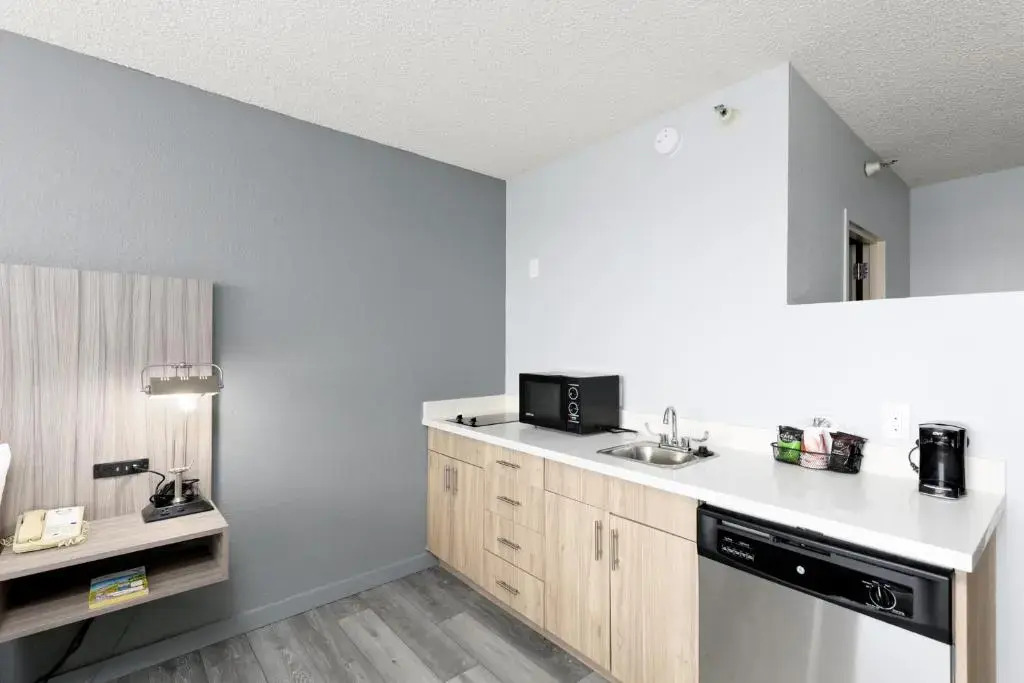 Studio 6 Suites Lake Havasu City AZ