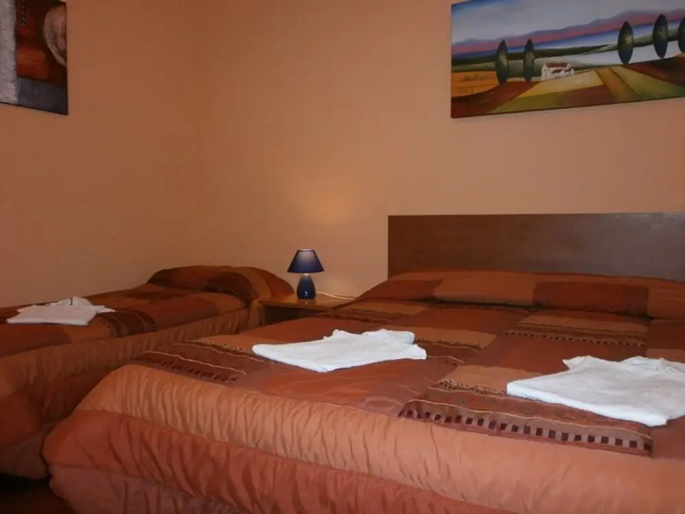 Airport Pisa Rooms - Self Economy