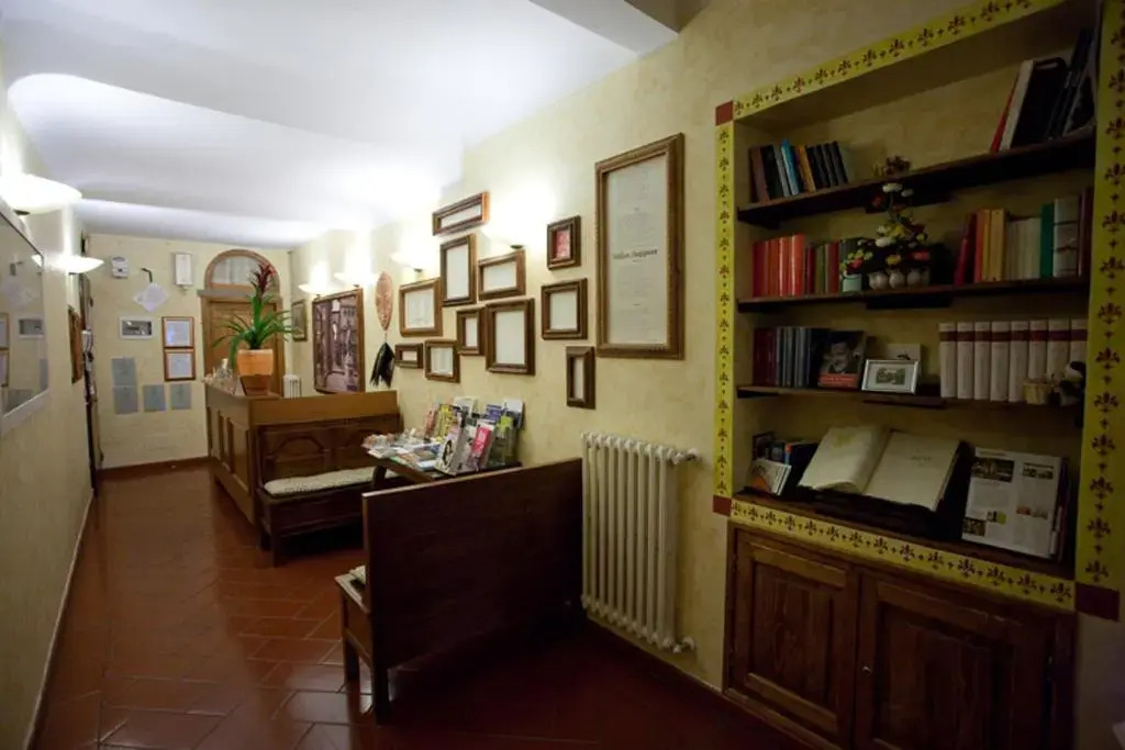 Locanda dei Poeti Rooms & Apartments