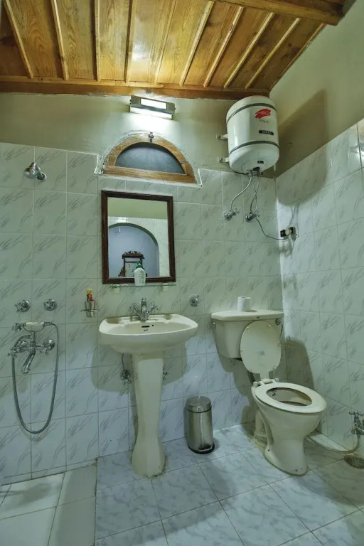 Seclude Arthouse - Uttarakhand