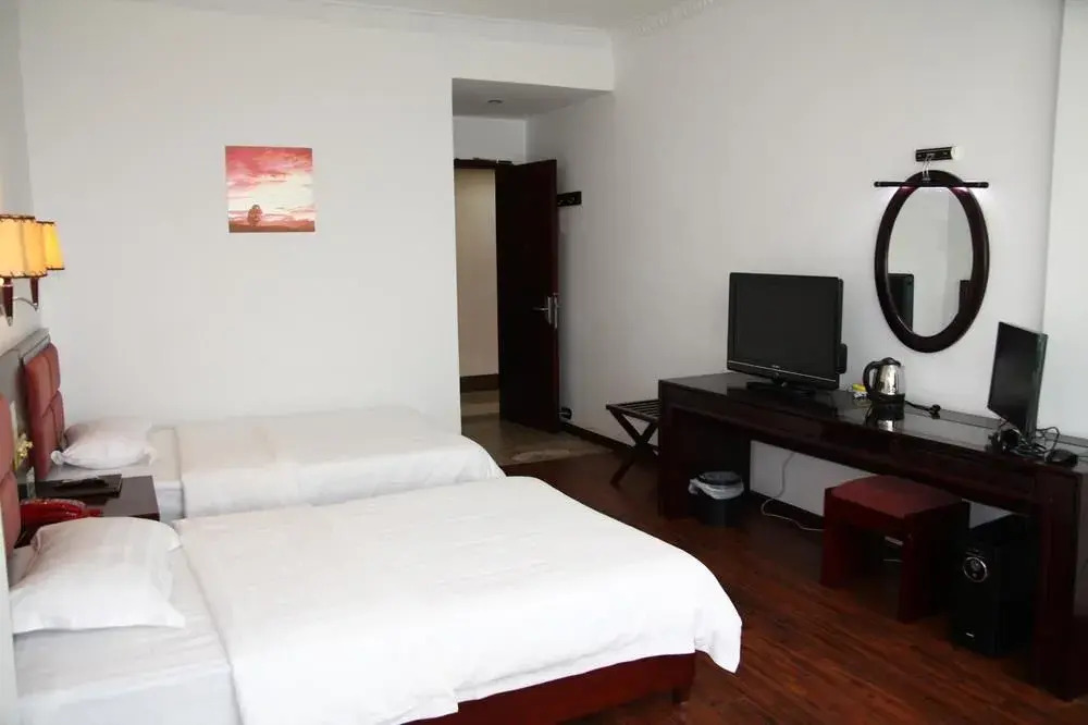 Mediterranean Holiday Inn