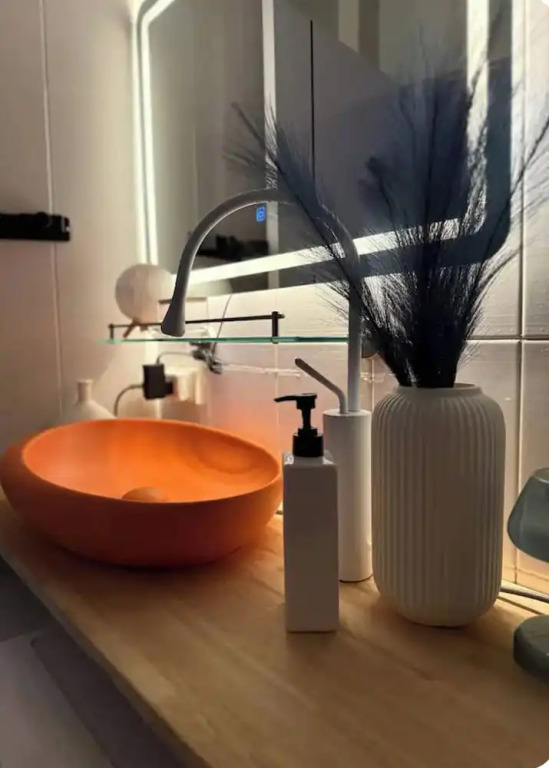 Jungle House Phuket - 4BR Seaview Retreat, Patong