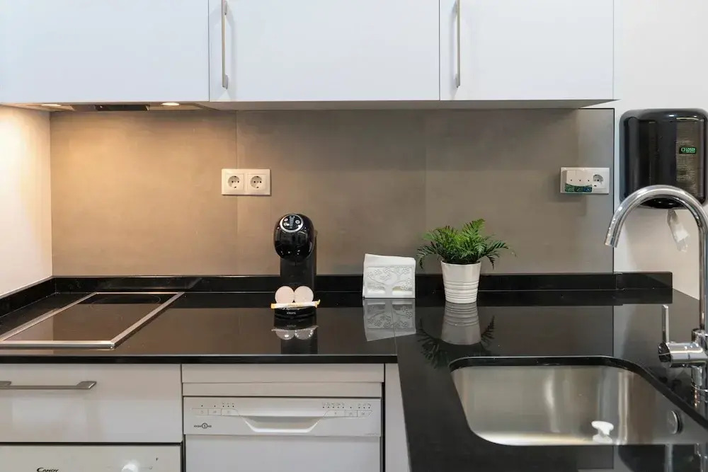 Plaza Castilla Apartments