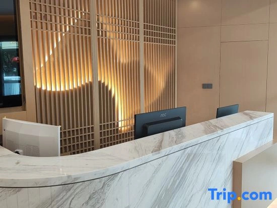 Qingmu Select Hotel (Nanjing Puzhu North Road Aolin Plaza)