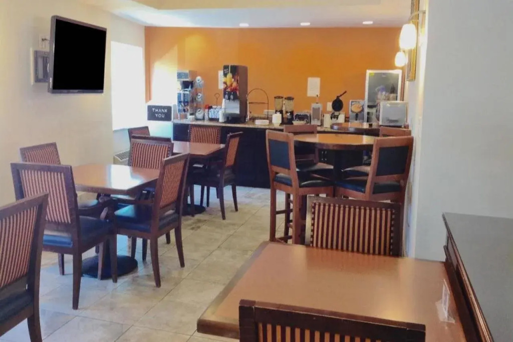 Motel 6 Harrisburg PA Near PA Expo Center