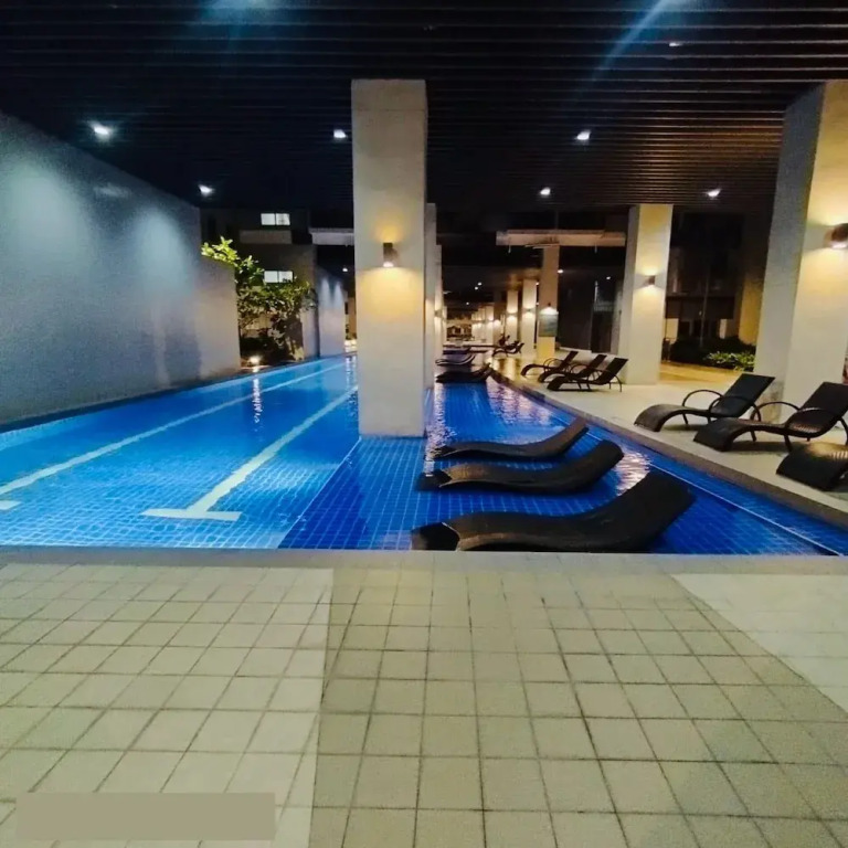 Moas Spot at Sea Residences
