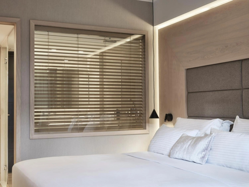 SEAVIEW Cityscape Hotel