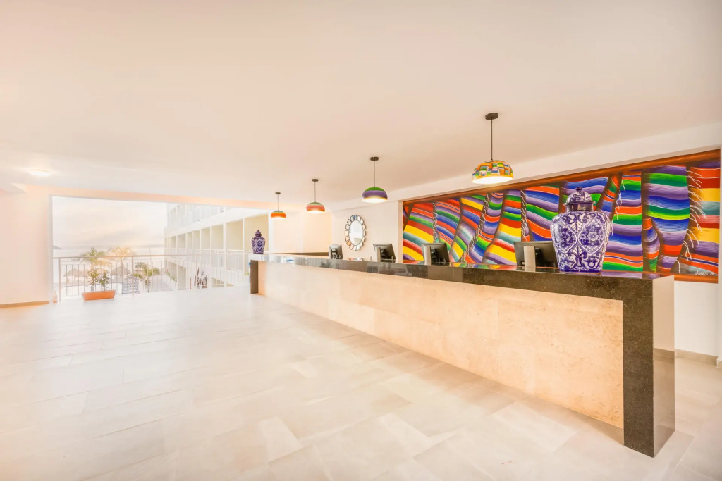 Decameron La Marina Guayabitos, Ramada All-Inclusive Resort
