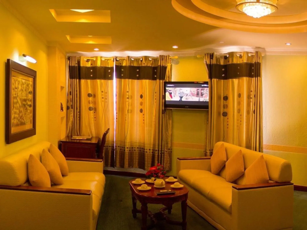 NINH KIEU 2 HOTEL