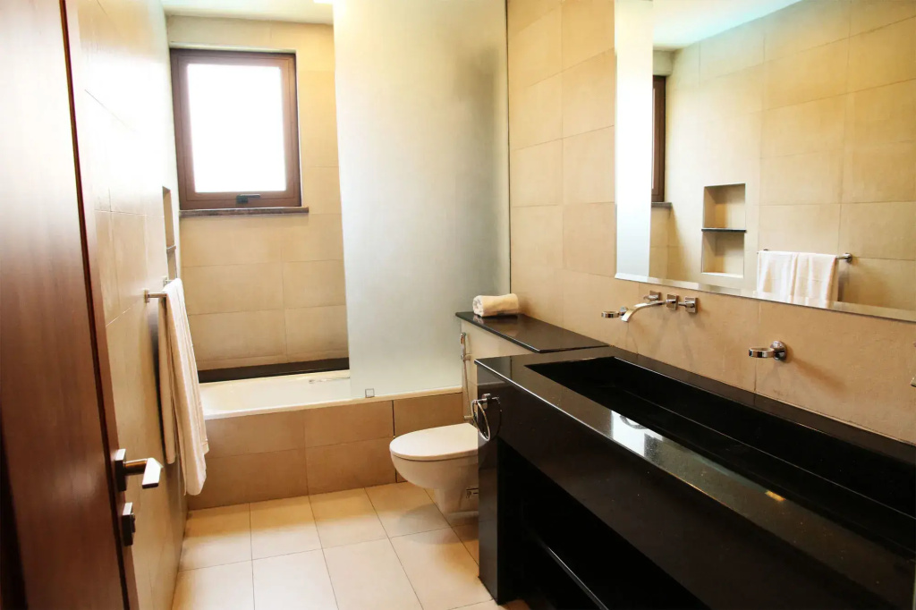 Speke Apartments Wampewo