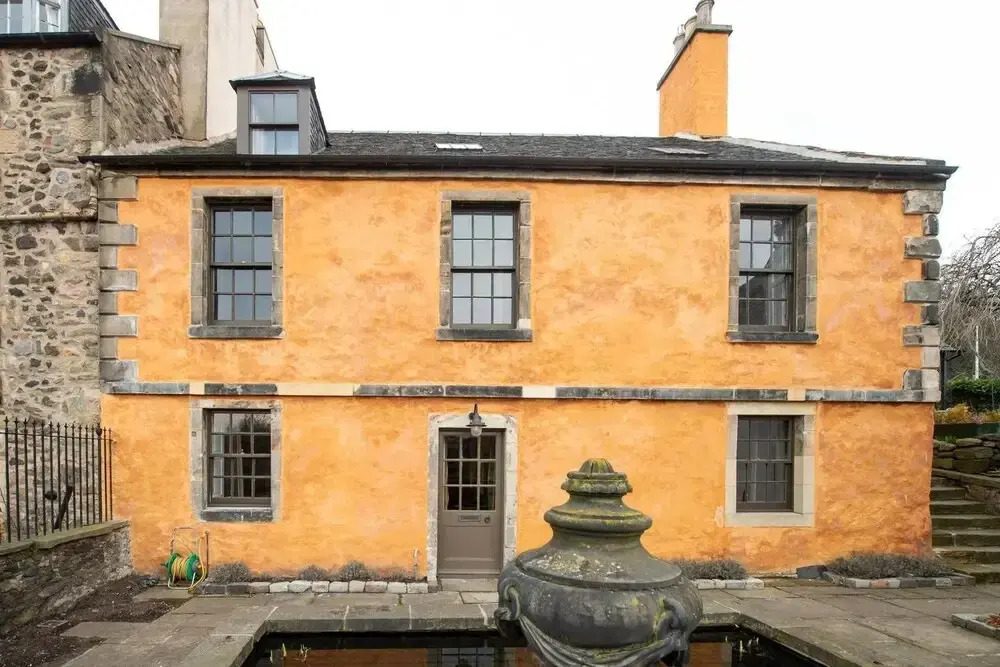 Rock House: Historic Gem - Heart of the City