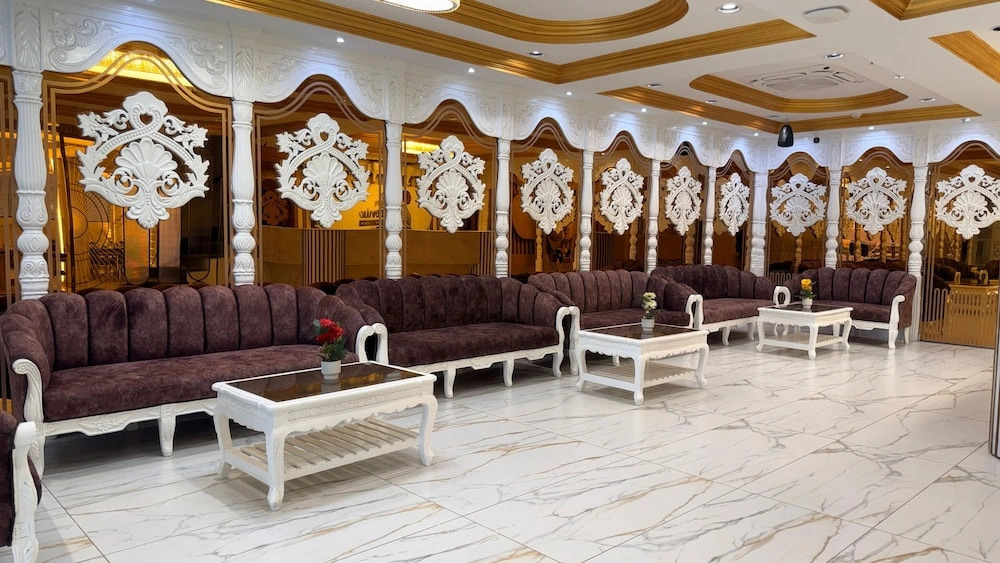 Pheonix Luxury Inn