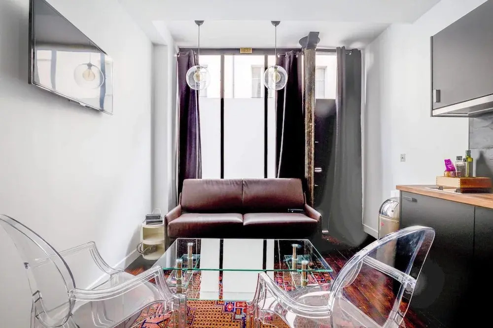 Design Apartment Near Bastille