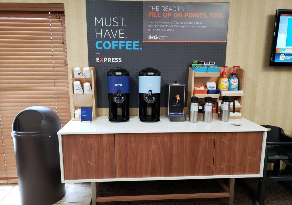 Holiday Inn Express & Suites Klamath Falls Central by IHG