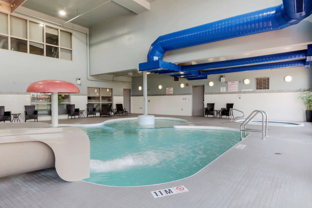 Best Western Plus Eastgate Inn & Suites
