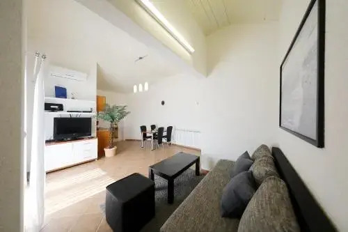 Apartment Josip