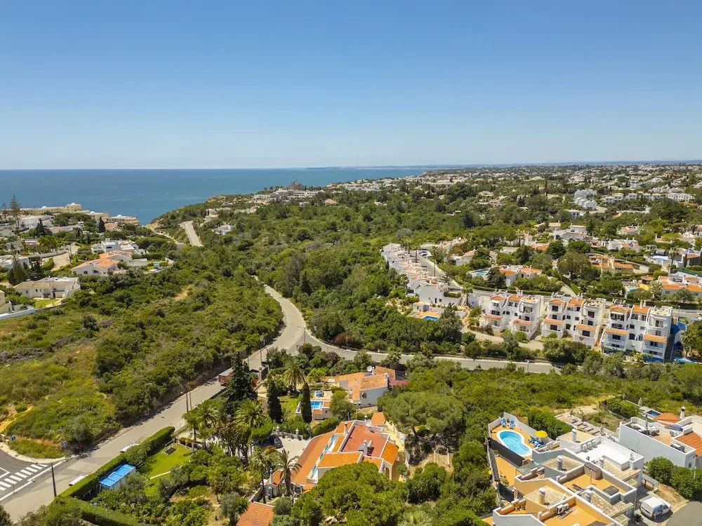 Villa Sunset - com piscina aquecível e jardim em Carvoeiro
