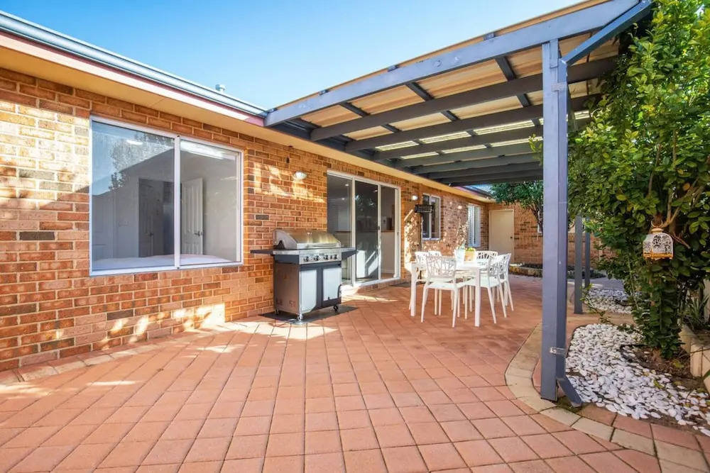Idyllic Modern Scarborough Home Fireplace BBQ