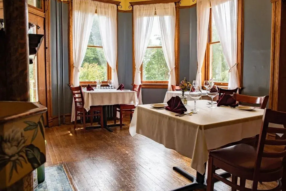 Elk River Hotel