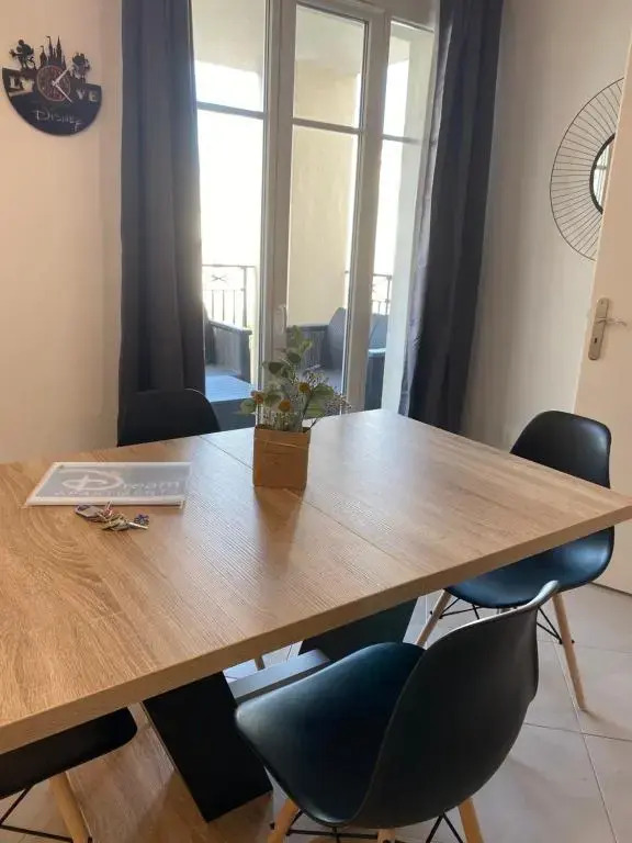 Douillet BY DREAM APARTMENTS
