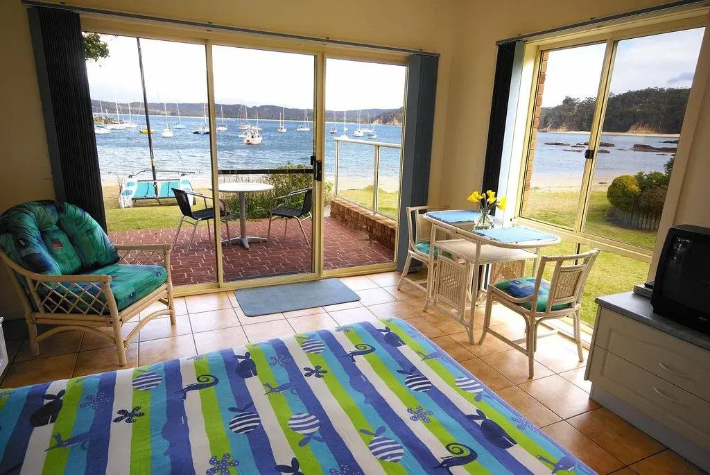 Quarantine Bay Beach Cottages