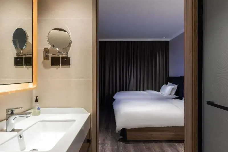Hanting Premium Hotel Beijing Yayuncun Bird's Nest New Branch