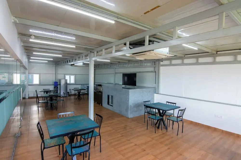 Housr 43 Gachibowli Near DLF Cybercity