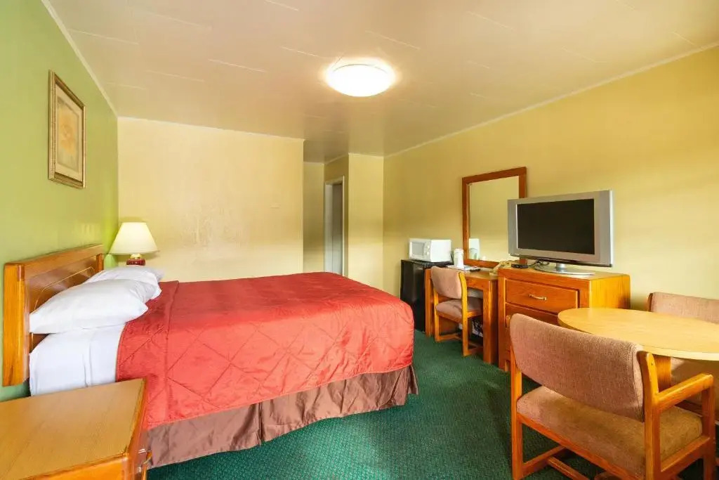 Roseburg Inn
