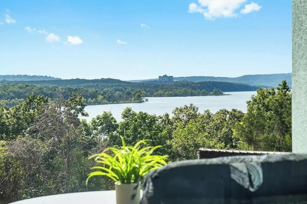 Waterview Oasis Stay for 4