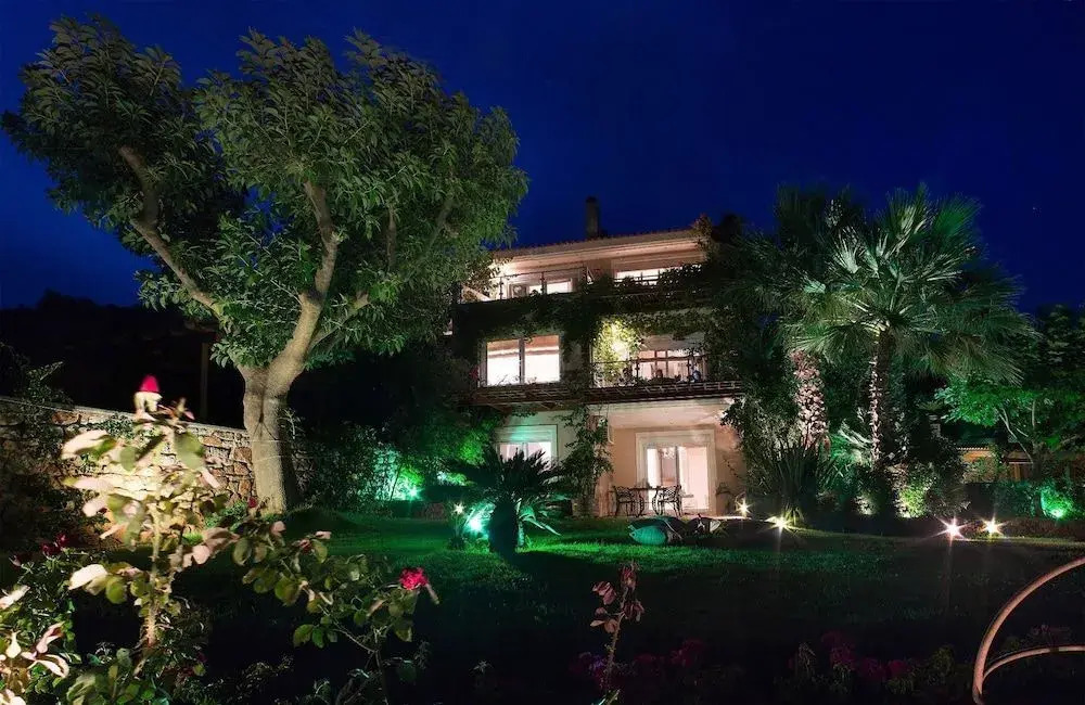 Sapphire Mansion