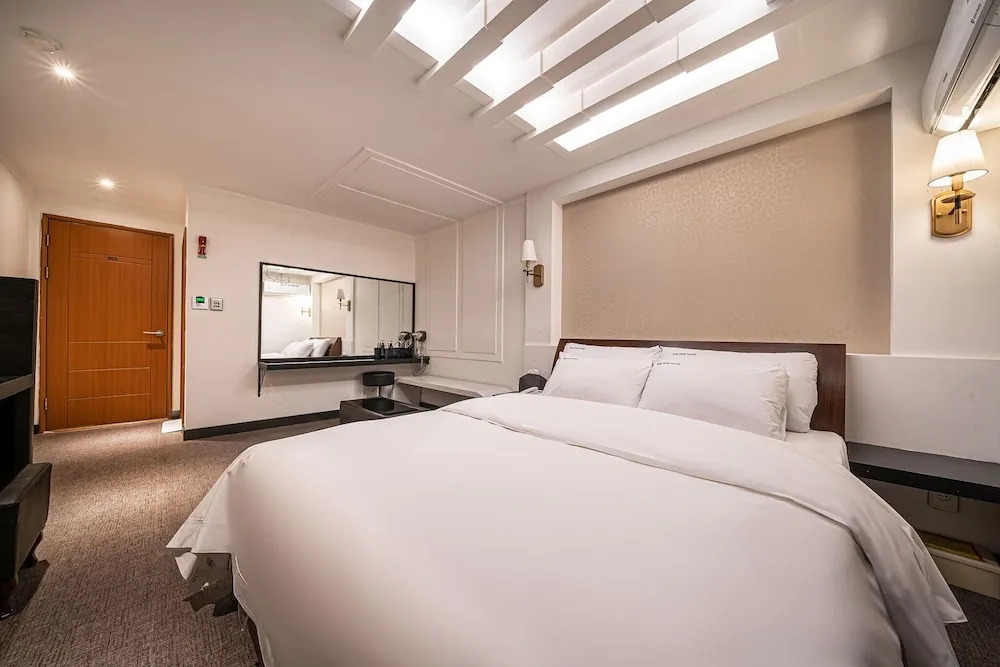 Hotel The Fine